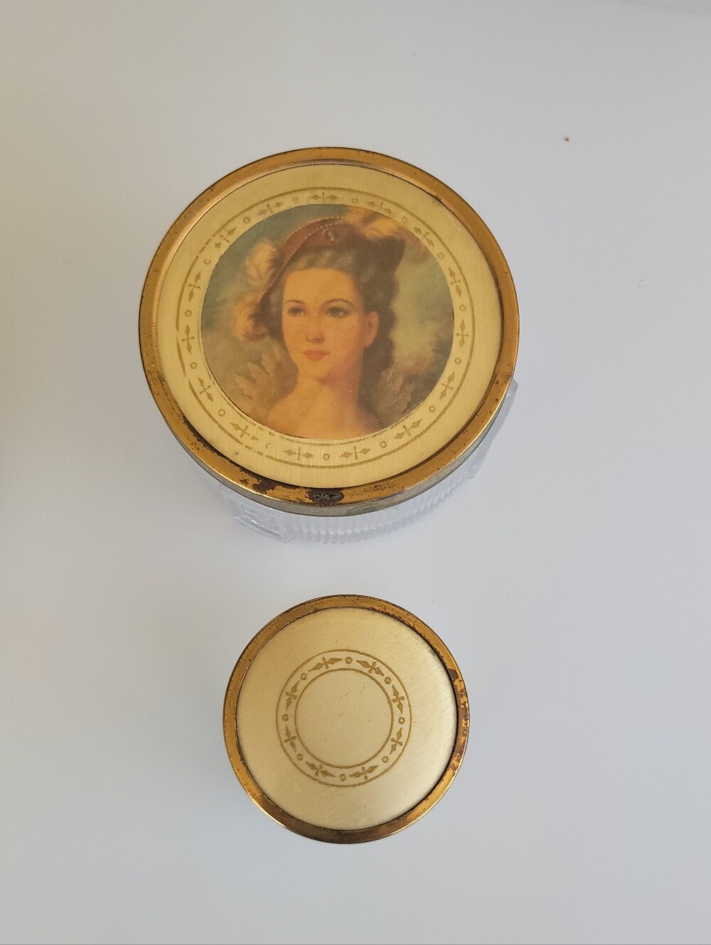 Vintage Art Deco Vaniry Jars